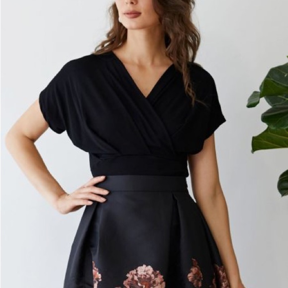 Chicwish Black Cap Sleeve Wrap Blouse - Picture 2 of 3